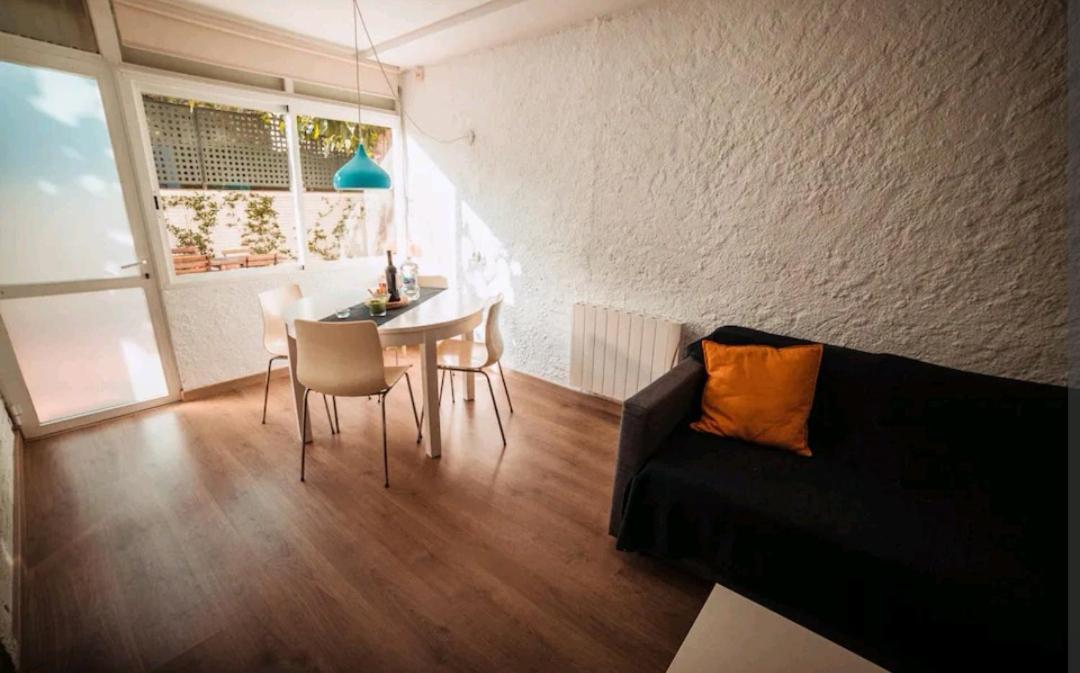 Apartment Con Piscina En Calella De Palafrugell, Parking Gratuito